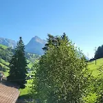 New With Breathtaking Views! Chalet