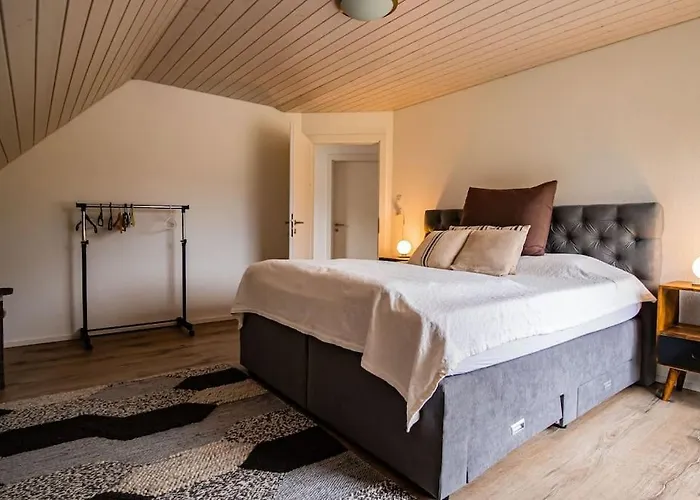 New With Breathtaking Views! *