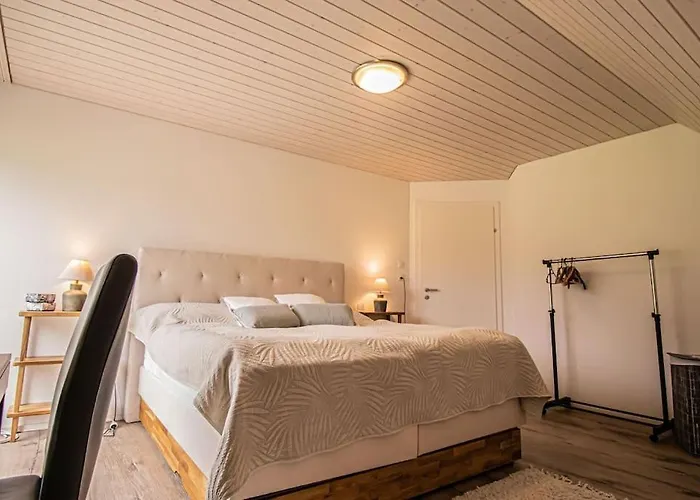 New With Breathtaking Views! Chalet Alt St. Johann