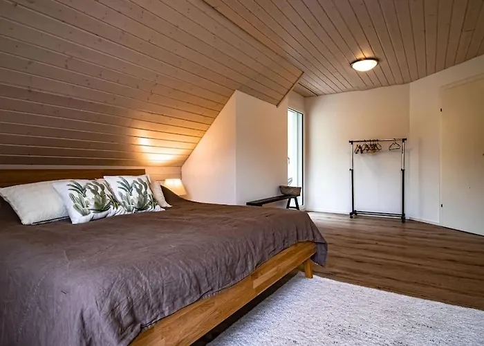 New With Breathtaking Views! Domek alpejski